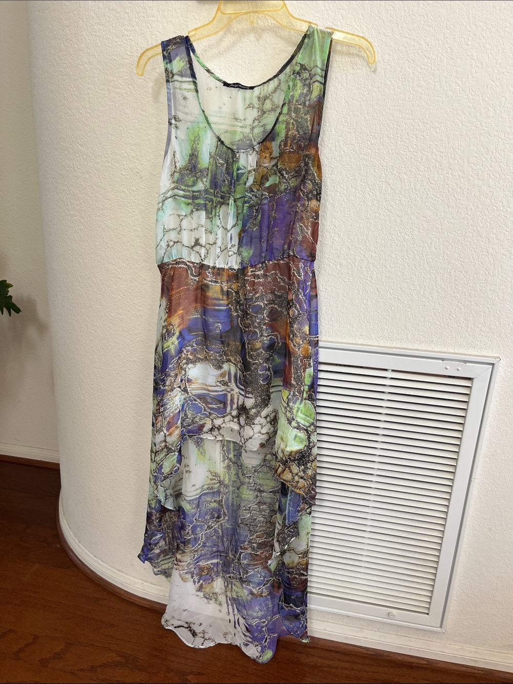 Women’s Sleeveless Abstract Print Maxi Dress in Green, Purple, and Brown